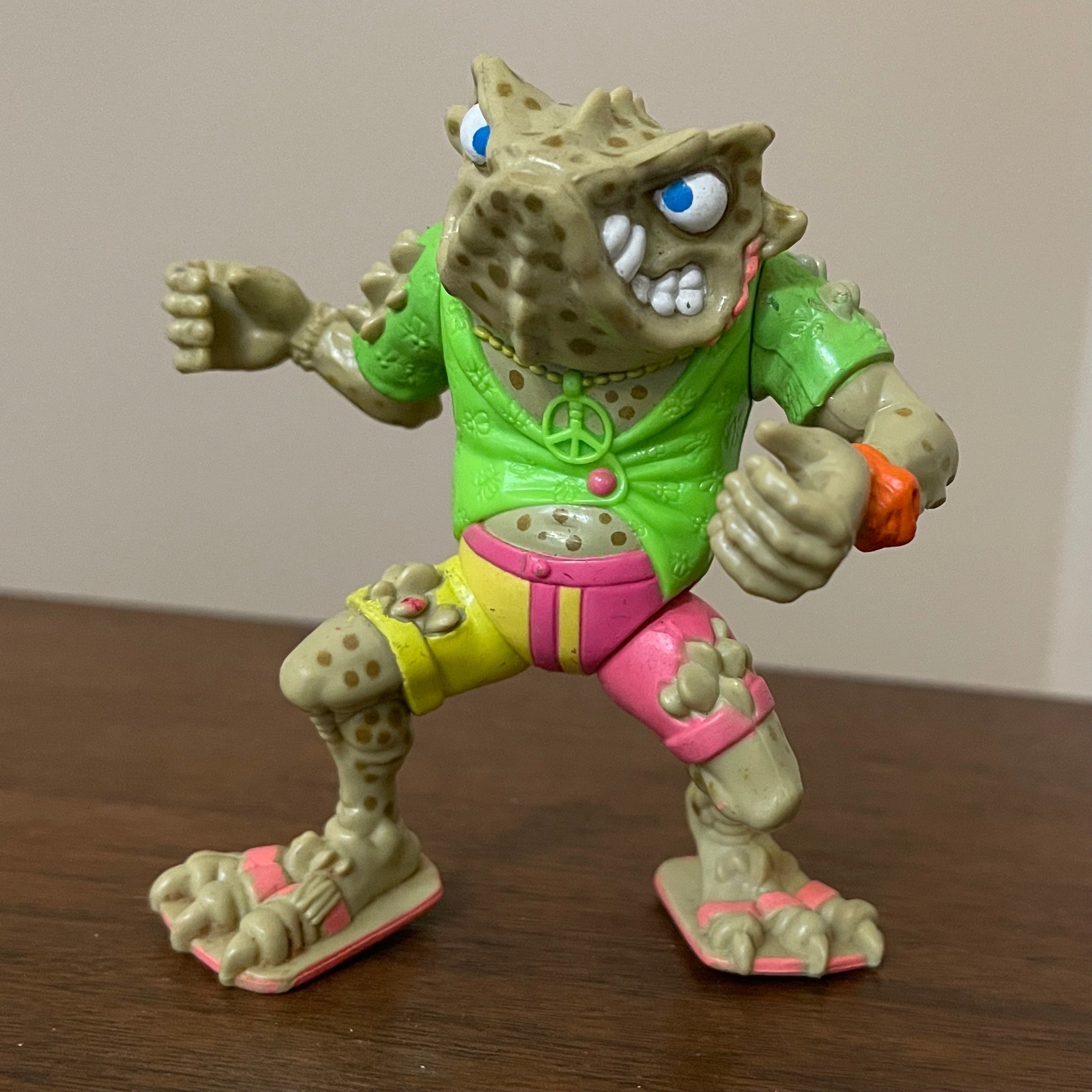 this is an image of the item that you see infront of you. shop the HARD FIND shop!