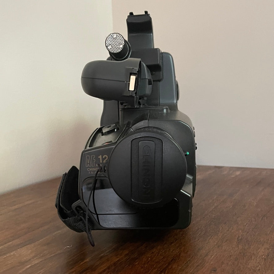 Chinon Ct-142 Vhs Video Camera W/ Bag & Accessories