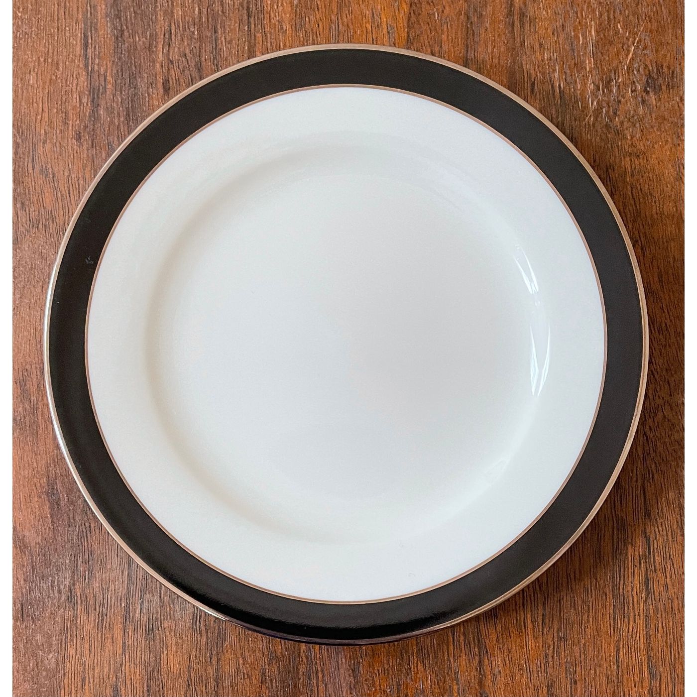 this is an image of the item that you see infront of you. shop the HARD FIND shop!