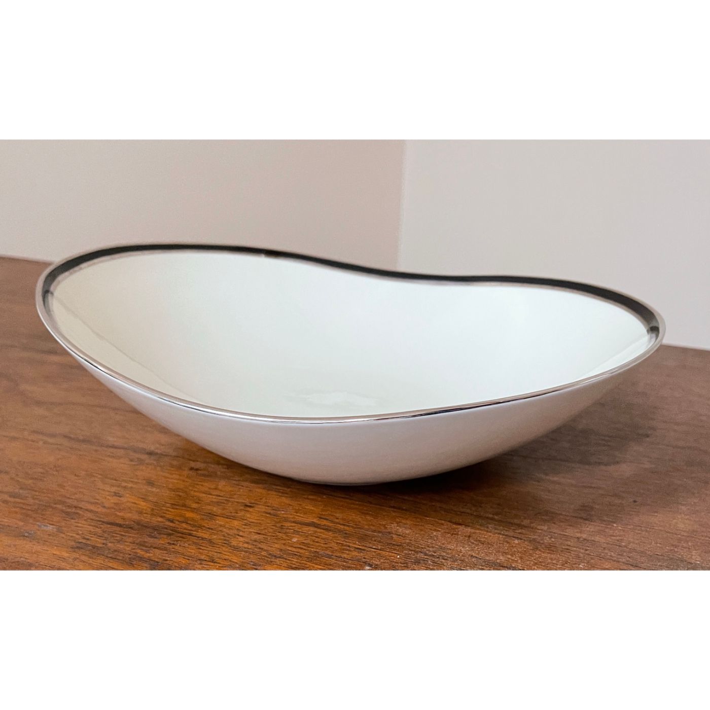 this is an image of the item that you see infront of you. shop the HARD FIND shop!