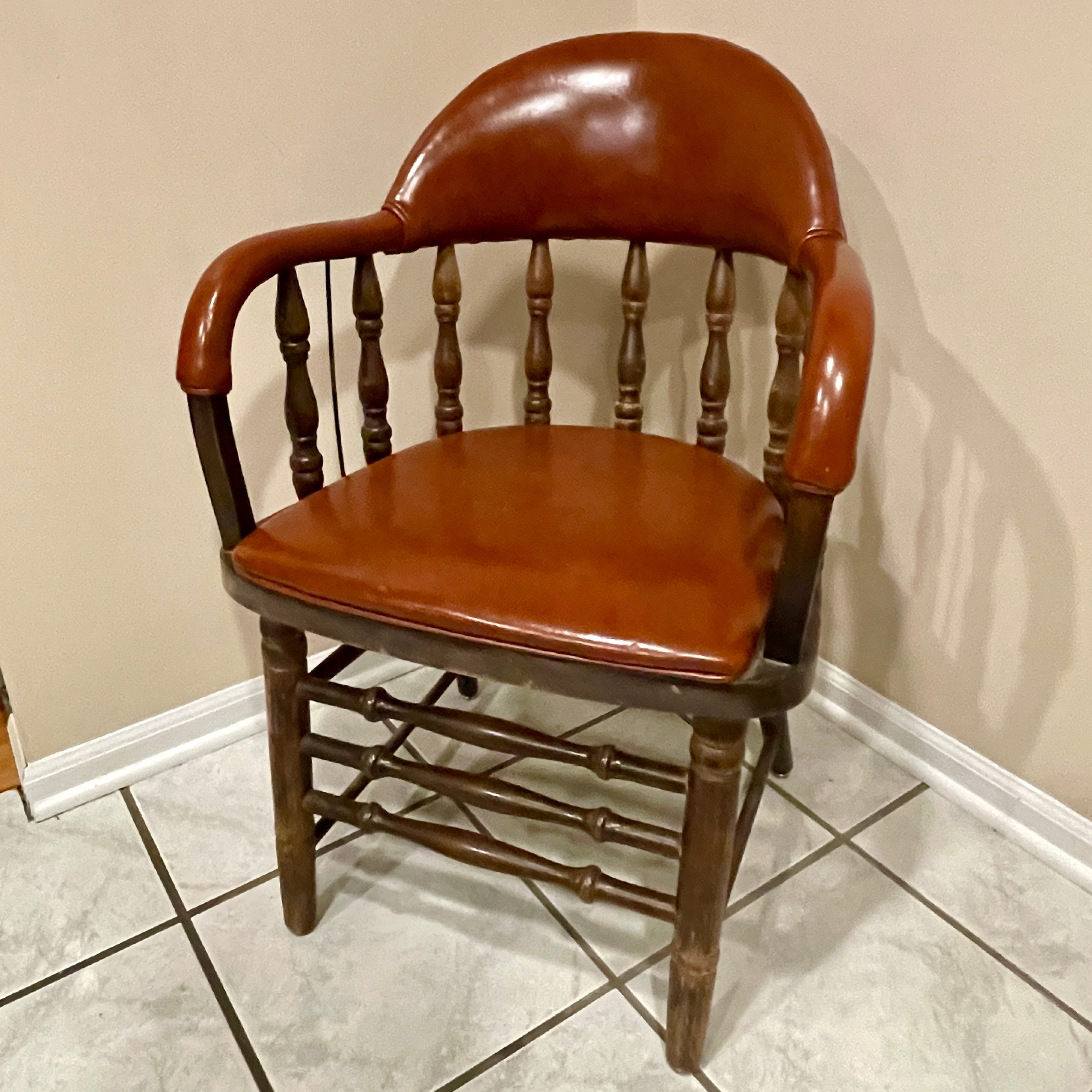 this is an image of the item that you see infront of you. shop the HARD FIND shop!
