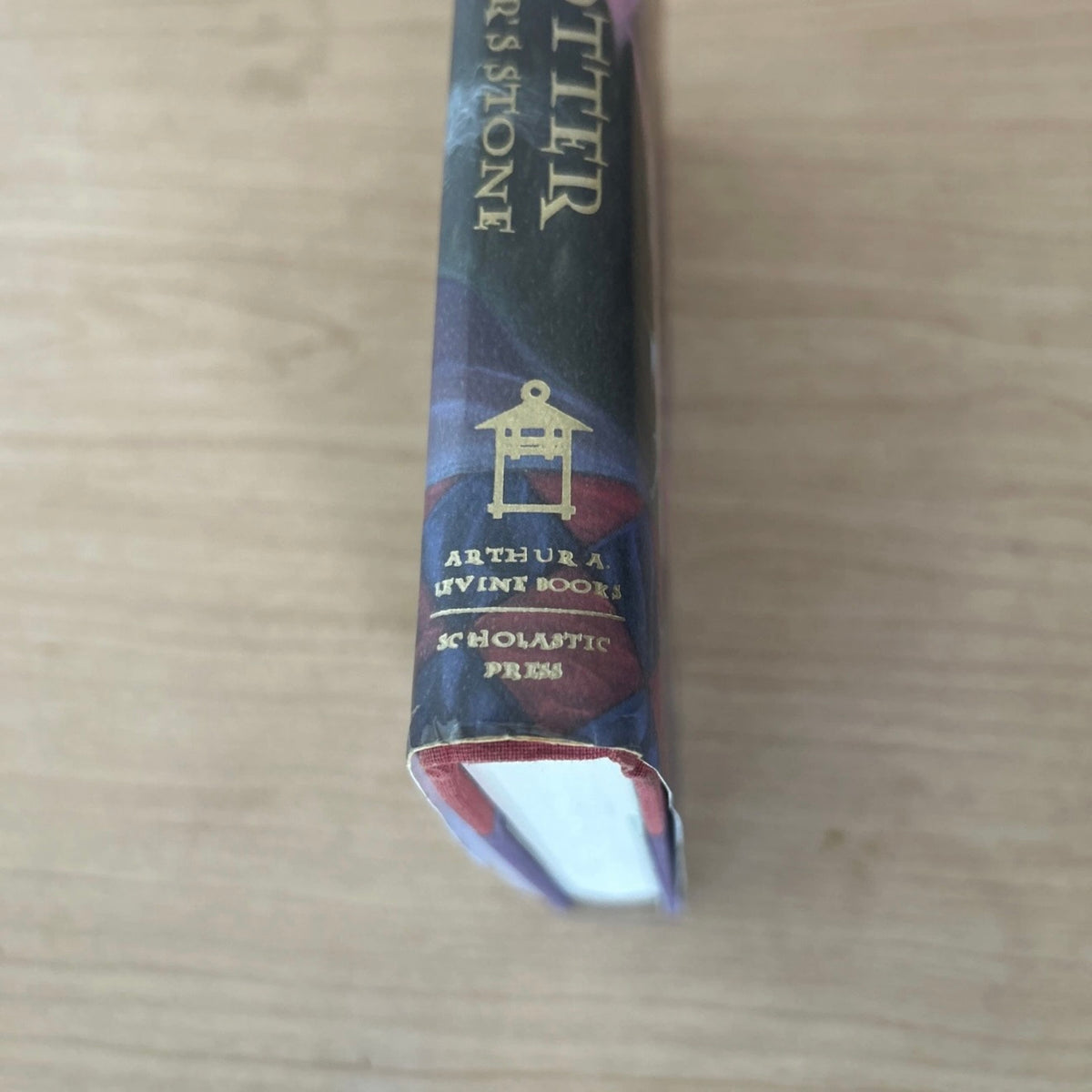 JK Rowling 'Harry Potter and the Sorcerer's Stone' 1st Print/1st US Ed/ HC - 1998