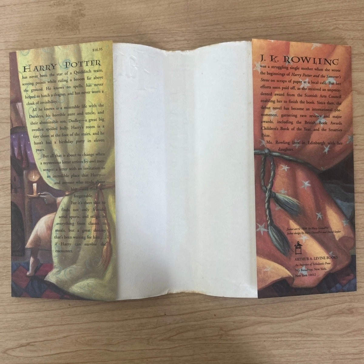 JK Rowling 'Harry Potter and the Sorcerer's Stone' 1st Print/1st US Ed/ HC - 1998