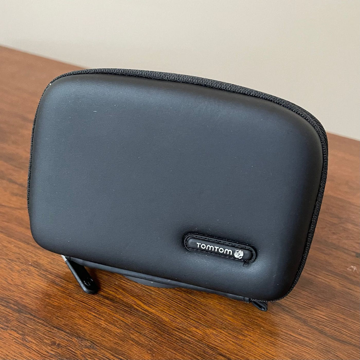 TomTom ONE v4 GPS Navigation System with Accessories
