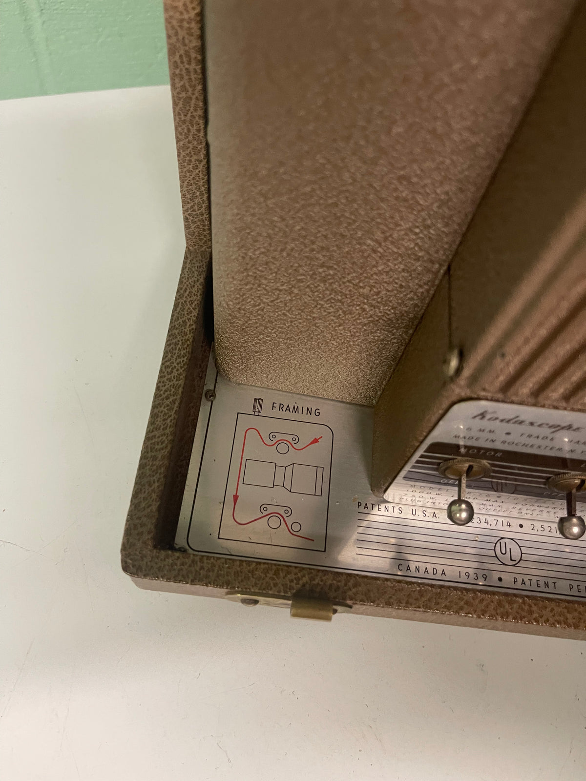 Eastman Kodak Kodascope Royal 16Mm Projector; 1955